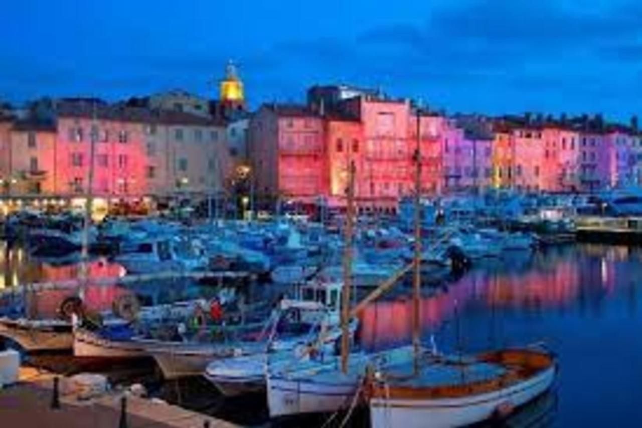 Nice Apt Near Bouillabaisse Beach Apartment Saint Tropez Bagian luar foto